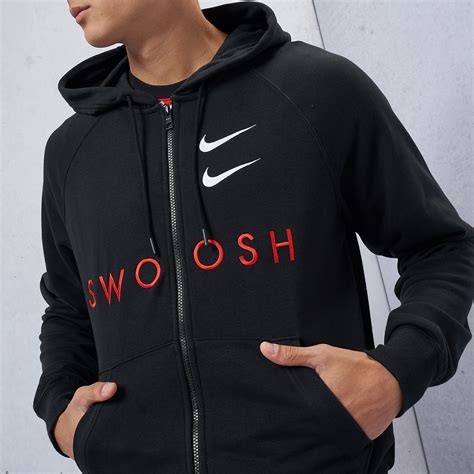 nike sportswear hoodie mit swoosh für herren|Nike sportswear swoosh hoodie damen.